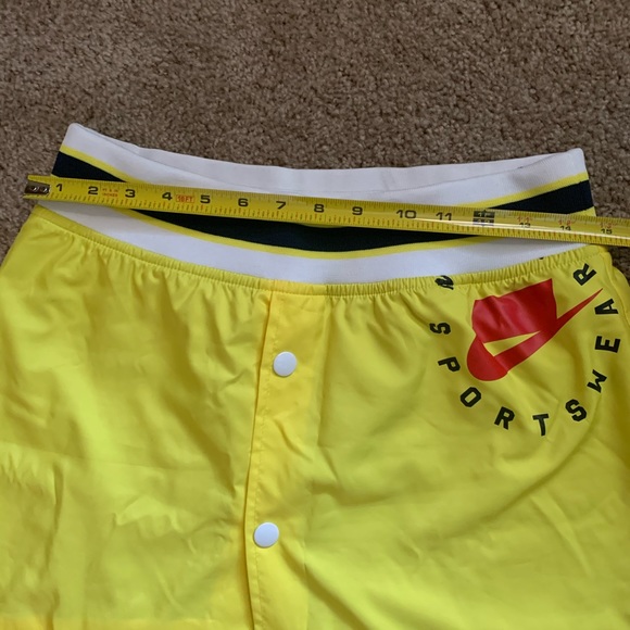 Yellow Nike Bomber Jacket Skirt. Nike Sportswear - Picture 6 of 7